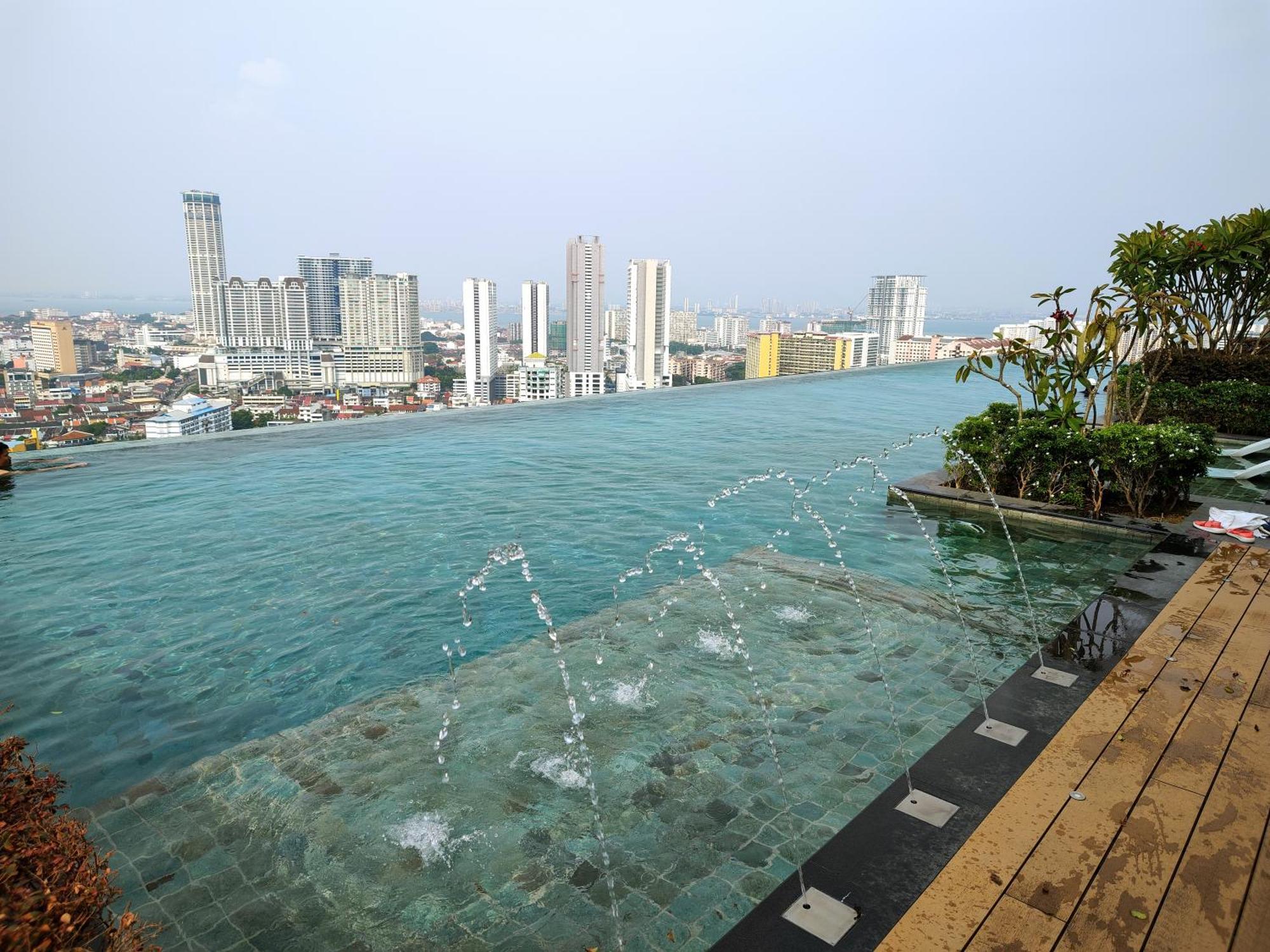 Apartment Skypool 2br 9pax Premium Suite@beacon @georgetown @penang